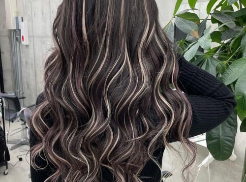 Dịch vụ uốn tóc đẹp tự nhiên tại Bảo Lộc – Bí quyết giữ nếp lâu bền